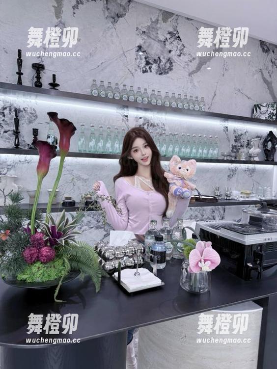 哇，166fun视频里这些家伙的夸张举动，有时候都让我怀疑现实与剧情的界线在哪！