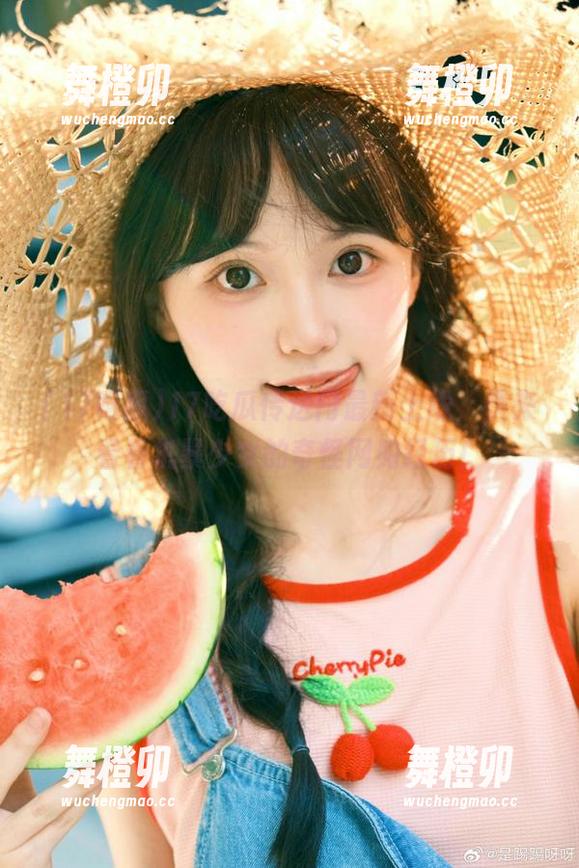 17吃瓜传送门最新上线，快来看看机暴少女的奇怪网购经历！