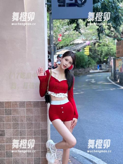 “17吃瓜中心”的干货线路，打破常规，只看网路聚焦的好戏！