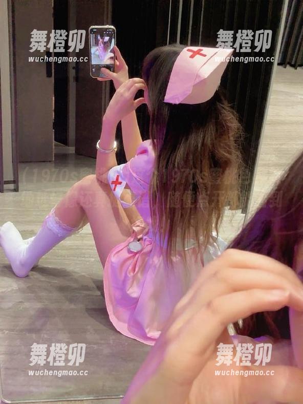 这个1970s蜜桃色黑料地址好像还真挺靠谱，随便点开都能看到好戏！