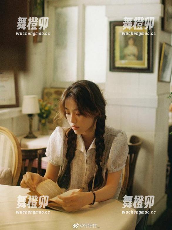 兴致勃勃点开51cg网，视频多到让我眼花缭乱，这次没事先喝杯水！