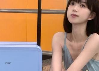 51吃瓜今日让人心焦，娜娜的动态就像一颗定时炸弹