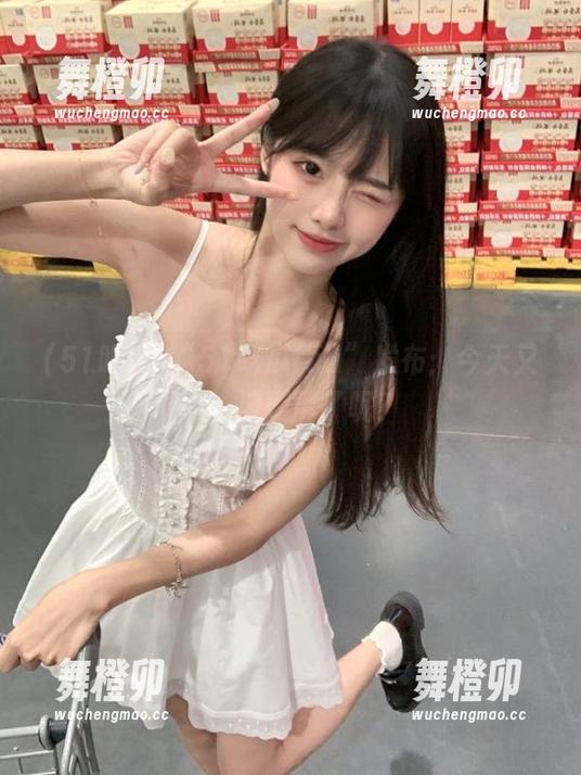 “51吃瓜fun”发布：今天又有谁被刷屏了呢？