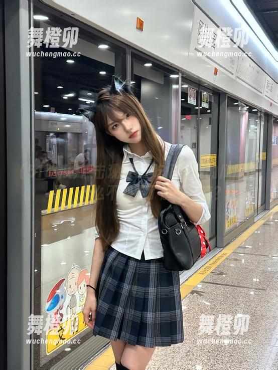 51吃瓜 点击观看51吃瓜官网的瓜瓜世界,什么不都要了解一二嘛?