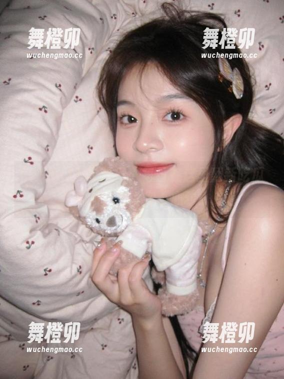 51热门，每日在这里翻新吃瓜视频，别说你不心动！