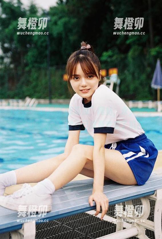 “718吃瓜”网站，永久的无尽吃瓜之旅，感觉自己逐渐变成了瓜神…
