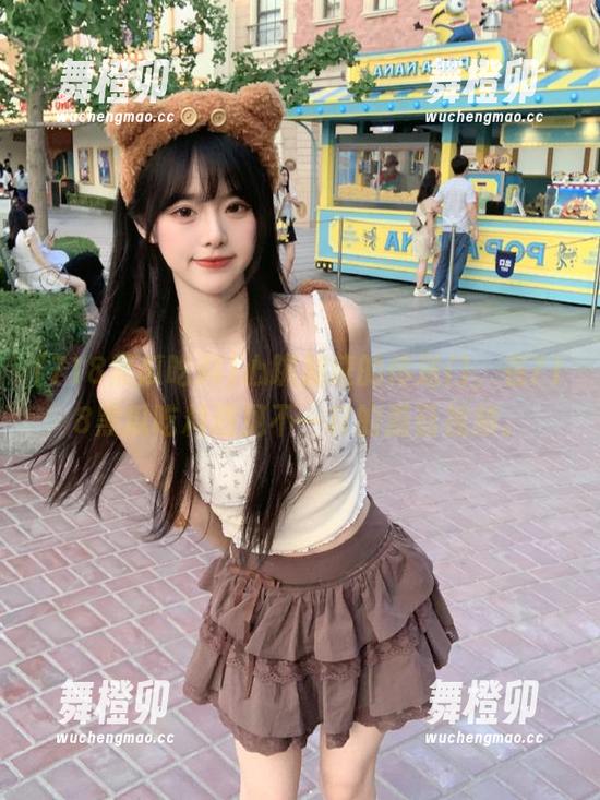 718黑瓜吃料 心跳加速的传送门,在718黑瓜吃料遇见不一样的蘑菇视频。