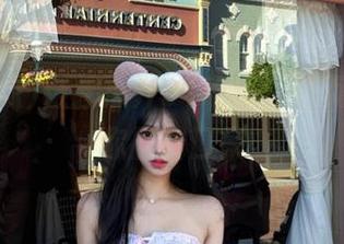 链接点开91吃瓜，首页故事让你目瞪口呆