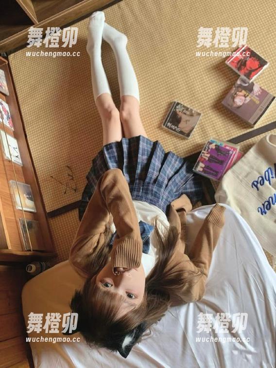 来来来，下载91吃瓜中心，瓜友聚集地，精彩吃瓜无时无刻！