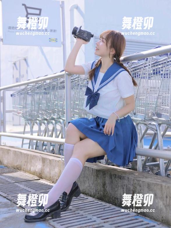 吃个瓜的同时，能否直达“ccggbet吃瓜”的幽默密码？