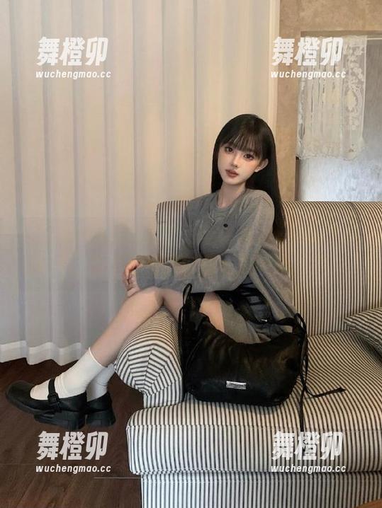 正当我以为可以戒掉www.fuli91，那个地址又像魔咒般叫唤着我。