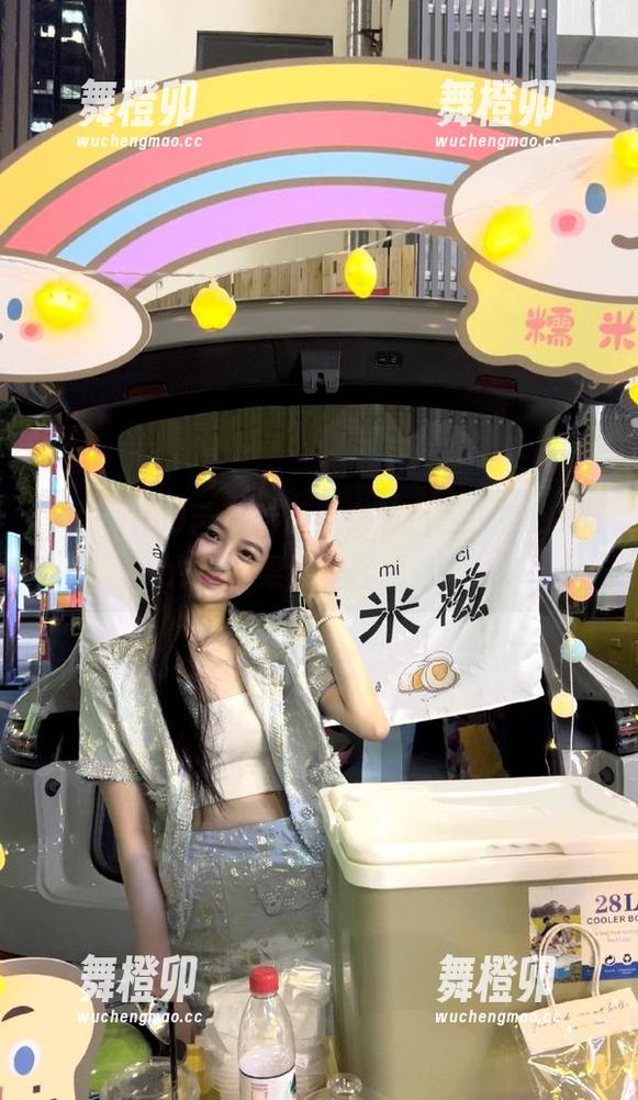 苦逼吃瓜小白的日常，在heiliao.su苹果版里轻松升华。