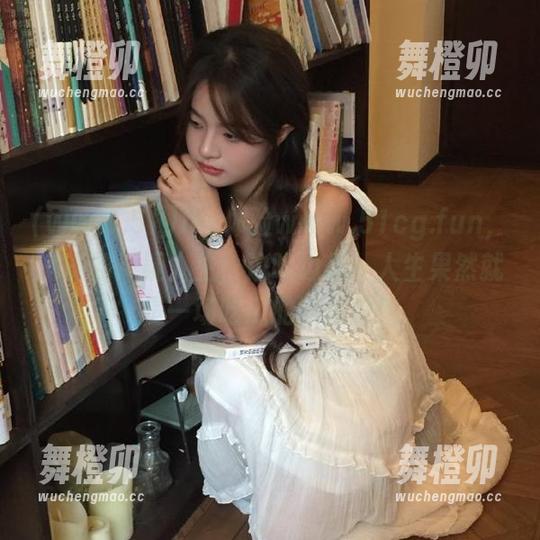 ios体验www.51cg.fun，满满的怀疑人生，边吃边想：人生果然就是一场吃瓜的马拉松！