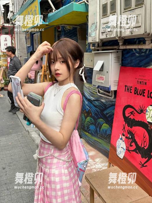 www.51 “www.51cg.fun”首页,你的脑洞是越来越大了,今天的瓜让我一头雾水。