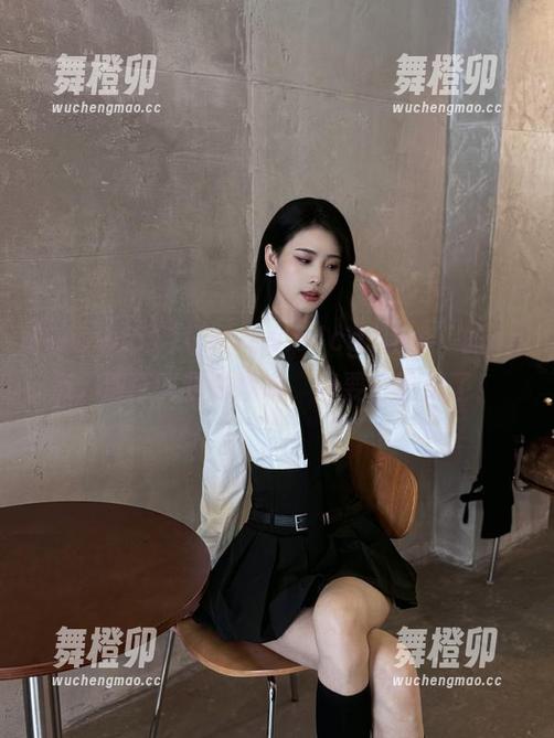 ‘www.51cg1.me’的app，别再叫我去撸串，我要去吃瓜了！