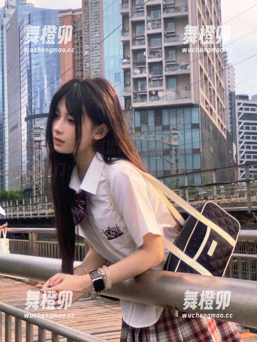 别犹豫，走进“www.吃瓜”传送门：困扰生活的都是套路，咱们只看戏！