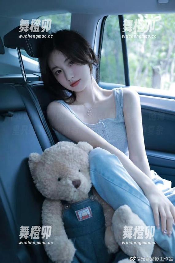 闲逛www51的ios版，脑海里只剩下“求推荐，不要推荐”这种复杂的心情…