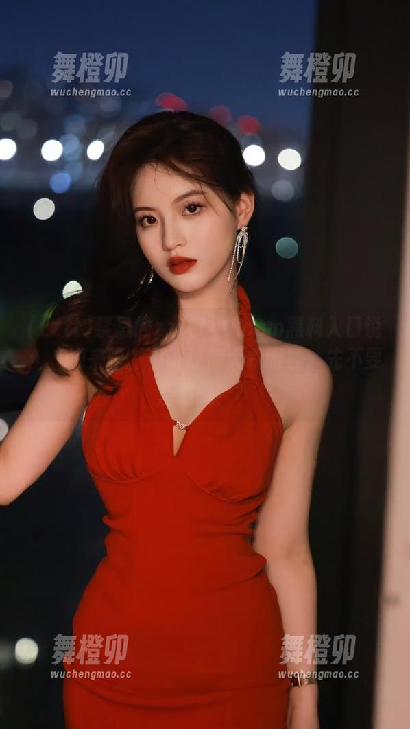 禁忌的zztt740.ccm黑料入口说：“进来吧，保证让你大跌眼镜，先不要后退哦！”
