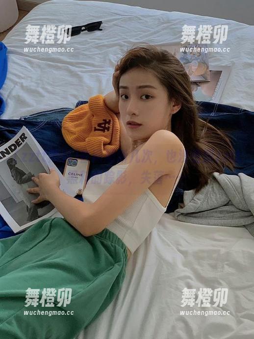 官网刷新几次，也没看到zztt黑料的踪影，失落……