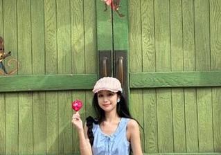哎呀，现在的网页似乎总是能给我带来各种“五一黑料”的灵感！