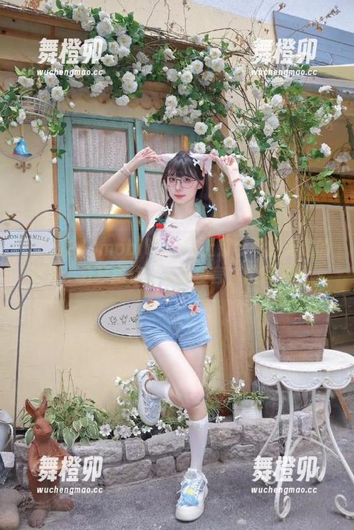 mobi吃瓜91上那个暴露无遗的瞬间，分享给你，无需多言，慢慢看吧。