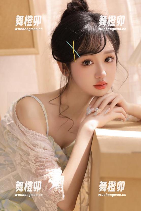 吃瓜头条 一起看看最新的吃瓜头条,满满的“八卦”快感冒泡中~