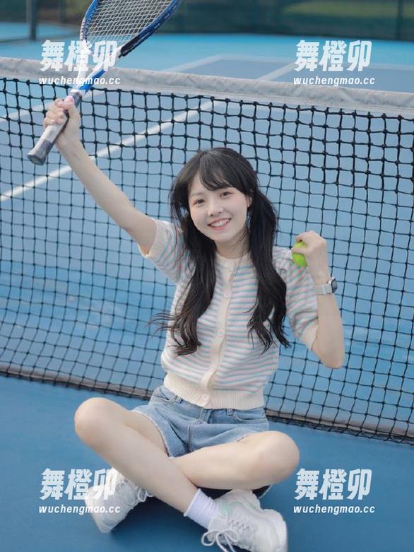 这个吃瓜网的永久发布地址，把我搞得像个慢半拍的草莓