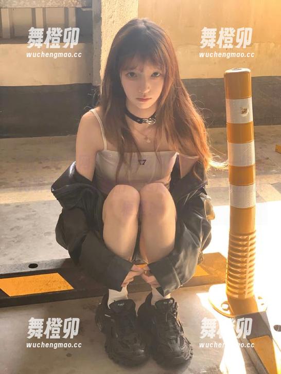 我爱吃瓜网 “我爱吃瓜网52”——你的闲聊入口,让我们一起淹没在无意义的瓜梗里!