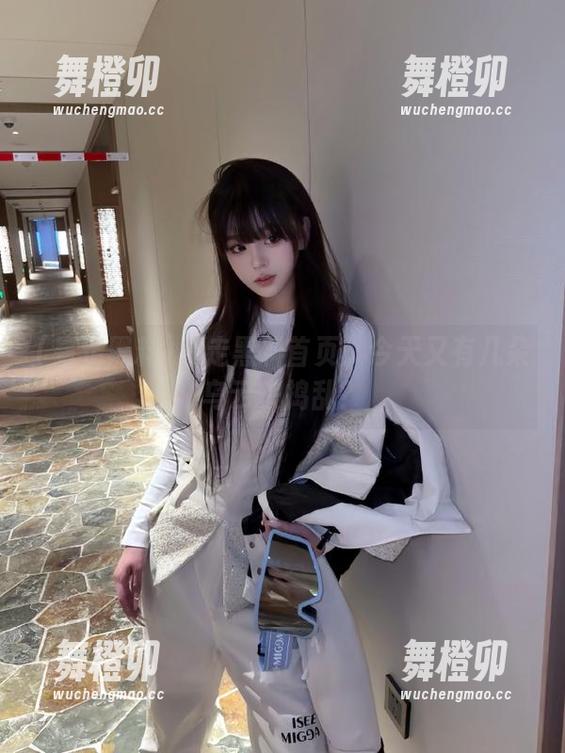 暴走黑料首页：今天又有几朵乌云来捣乱？
