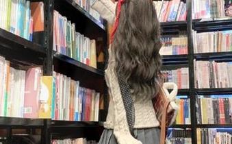 不敢相信！“网曝黑料”更新发布，看某网红为了流量真的是豁了出去！