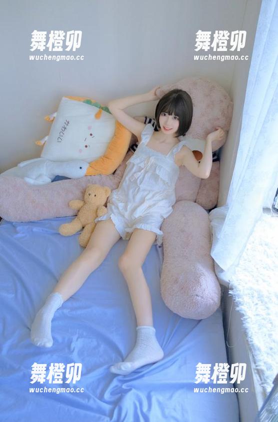 地址这么曲折？黑哥冲料苹果版的热闹果然是一场戏。