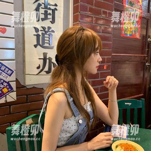 别眨眼，51黑料不打烊网站上的瓜正在神速更新中...