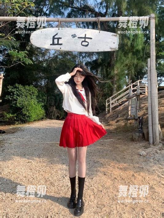 关注黑料吃瓜网，视频更新让人心情更炸裂！