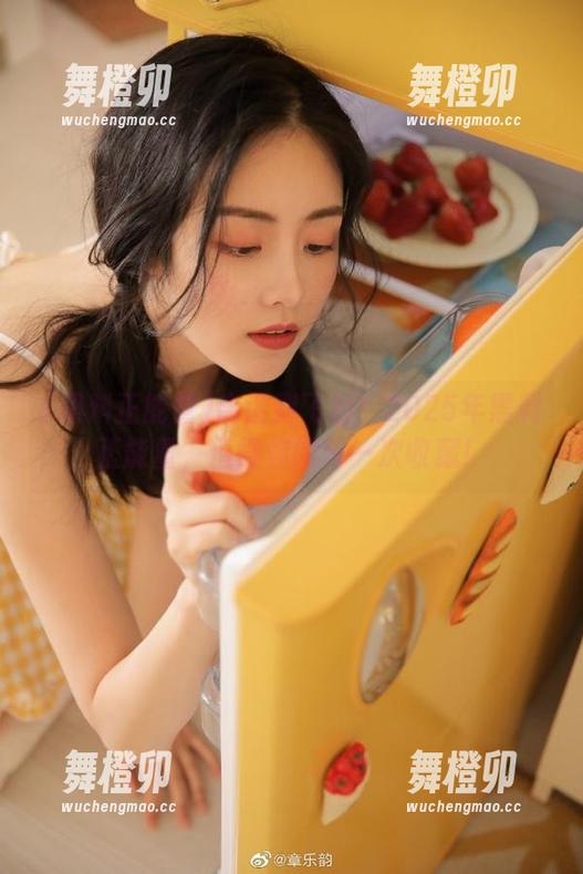 离谱到飞起！2025年黑料正能量，值得你的每一次收藏！