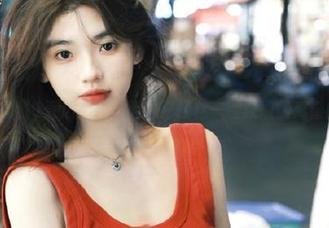 直达黑料正能量，轻松一键获取最离谱的爆料。