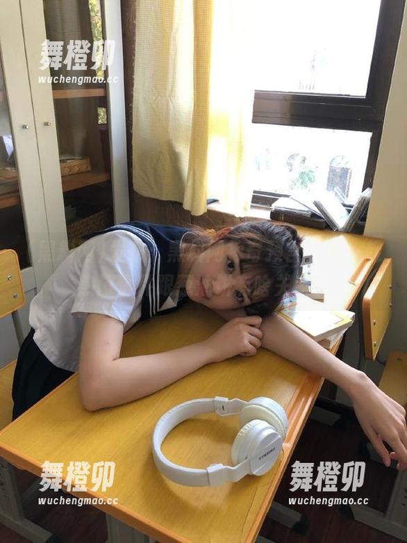 发布：黑料网神奇预言，下一起热门事件跟葱油饼有啥关系？