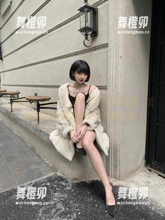 黑料网 总有一天,人们会抛弃繁琐,直接来黑料网链接热门事件的生活!